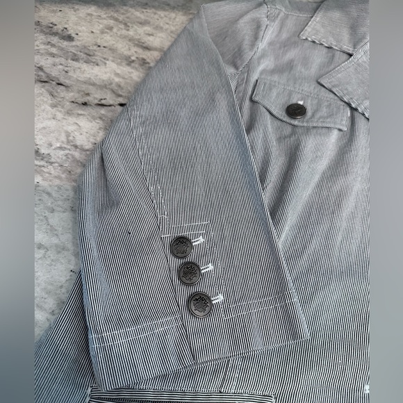 CHRISTOPHER & BANKS BLUE & WHITE PINSTRIPE STRETCH 2 PC SUIT Sz 10 - Picture 5 of 16